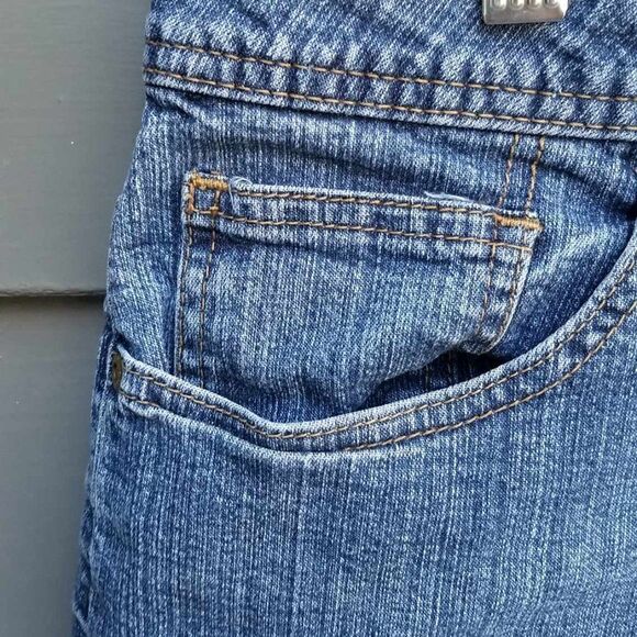 St Johns Bay Cotton Blend Jean Shorts size 12 - Picture 6 of 10